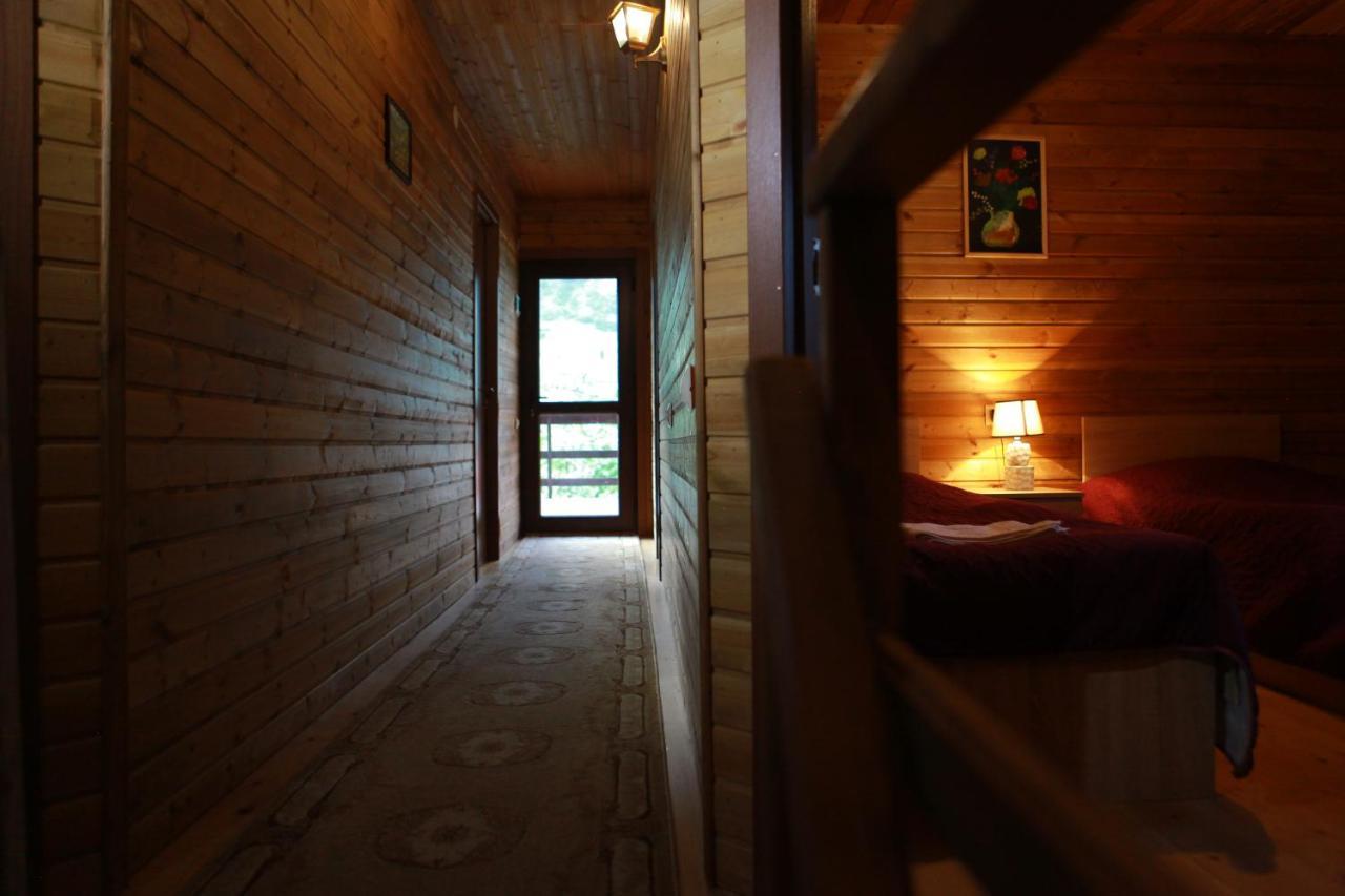 Cottage Woodside Mestia Exteriér fotografie